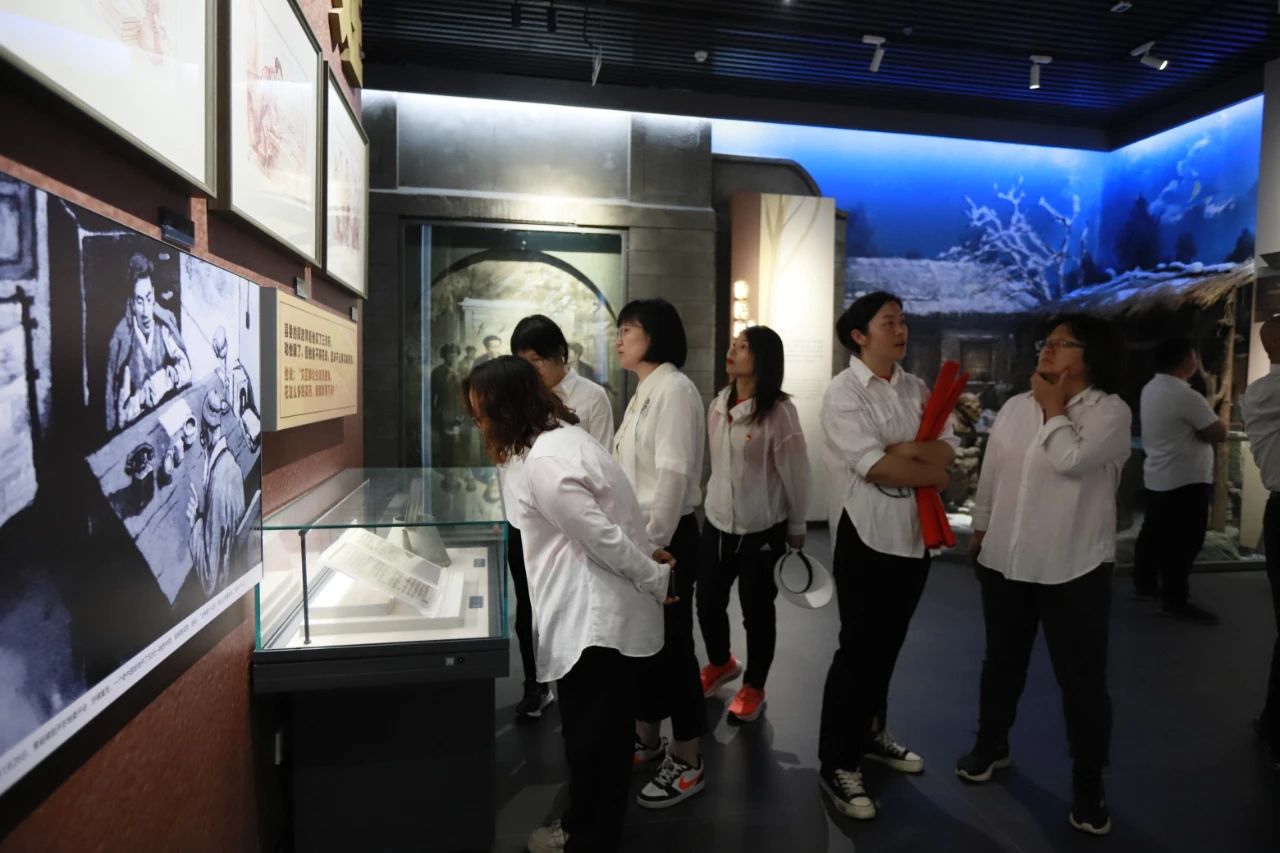 砥礪初心使命，汲取奮進力量丨花花牛乳業(yè)集團黨委組織開展學(xué)習(xí)“焦裕祿精神”主題黨日活動