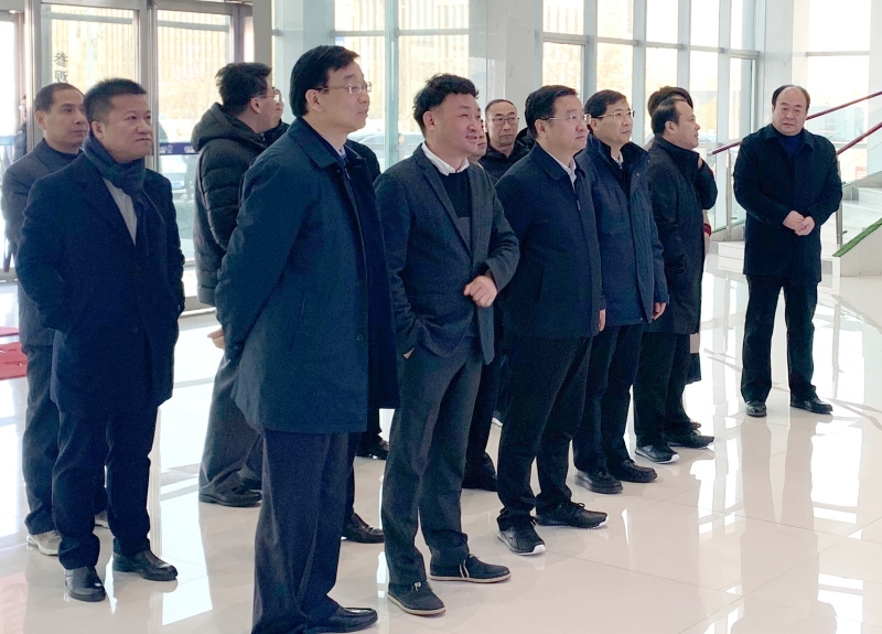 鄭州市委副書記、市長(zhǎng)王新偉蒞臨花花牛乳業(yè)集團(tuán)調(diào)研